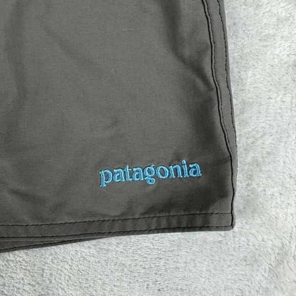 Patagonia Grey Board Shorts Men's Size 28  US - Picture 7 of 12
